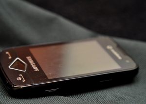 Ein Schiebehandy von Samsung