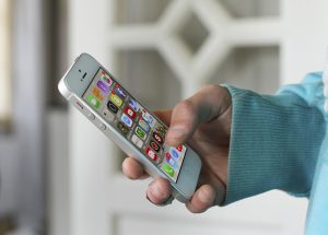 Iphone 4S: Simlock entfernen